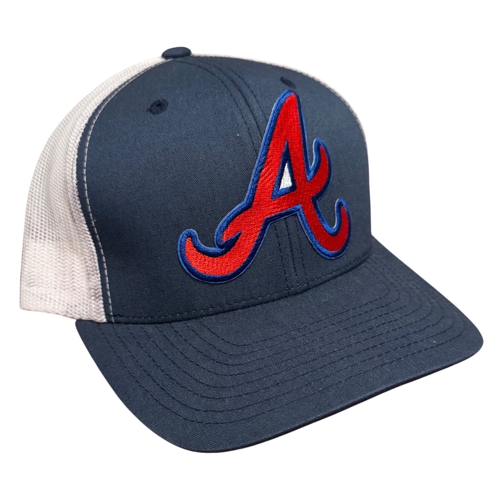 Atlanta‎ Braves Yupoong The Classics Navy White Mesh Trucker Snapback Hat Cap
